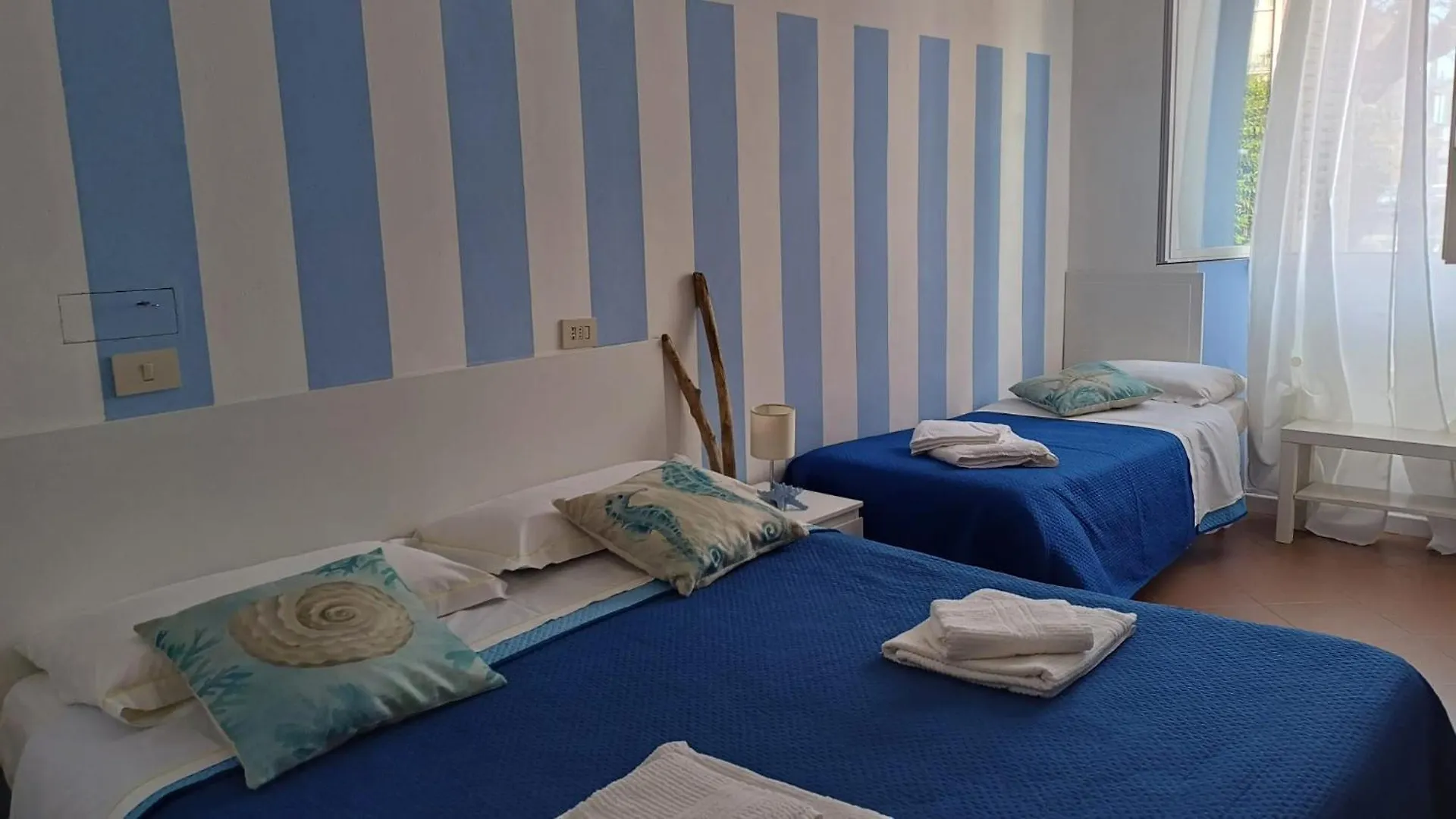 Hotel Canarco Viareggio Olaszország