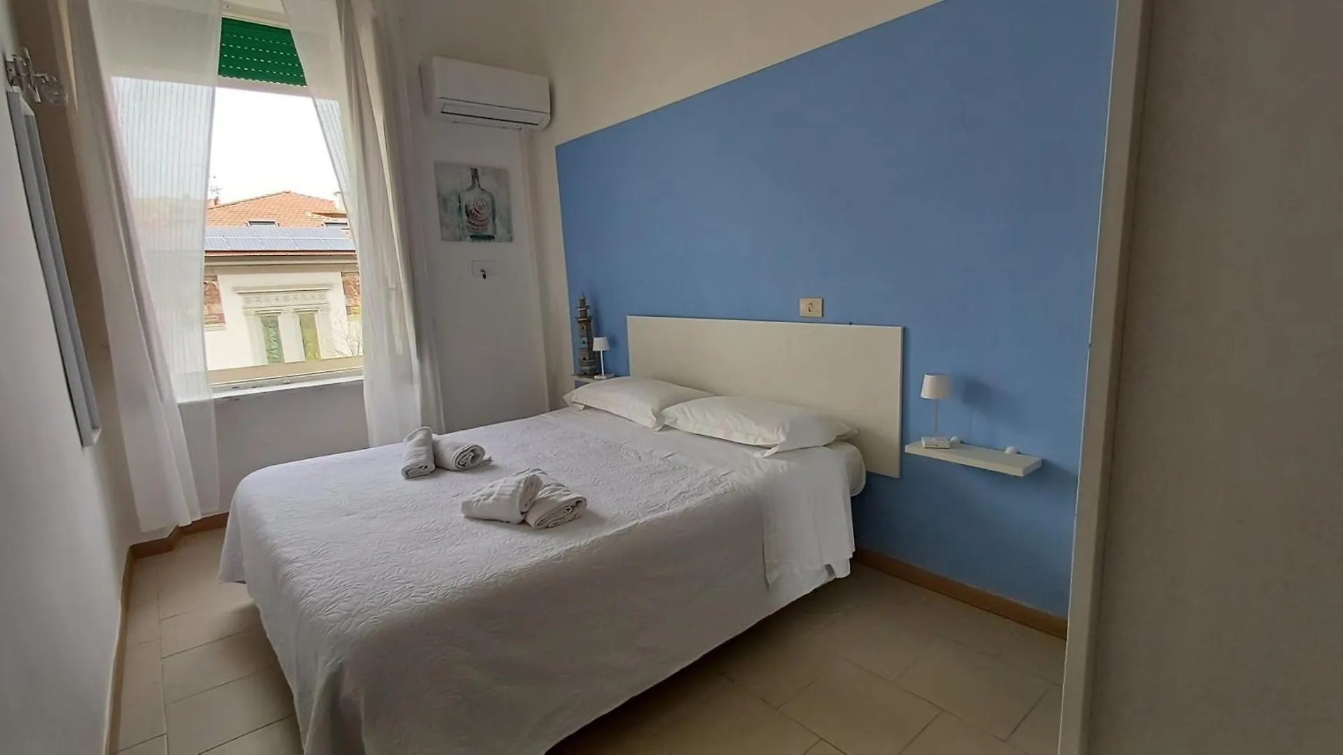 Hotel Canarco Viareggio 0*,  Italy